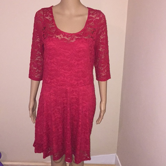 LACE ILLUSION SKATER DRESS 😍😍 - Picture 3 of 8